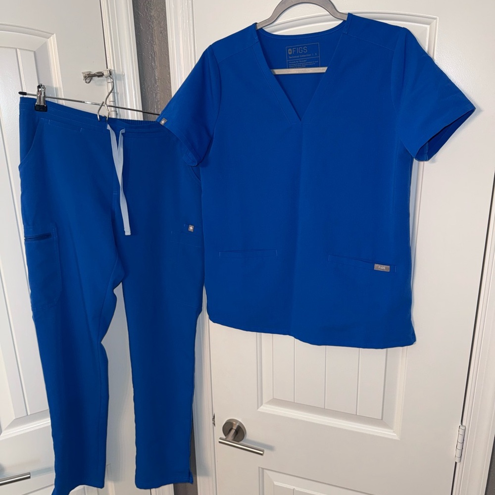 FIGS small ROYAL BLUE scrub set